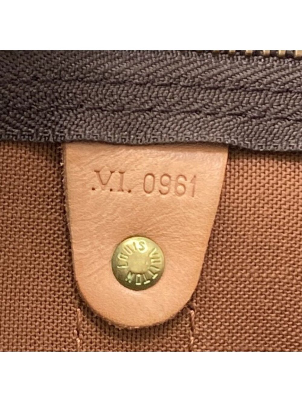 Louis Vuitton Keepall 60 Bandouliere Boston Bag Monogram Canvas - Picture 6 of 15